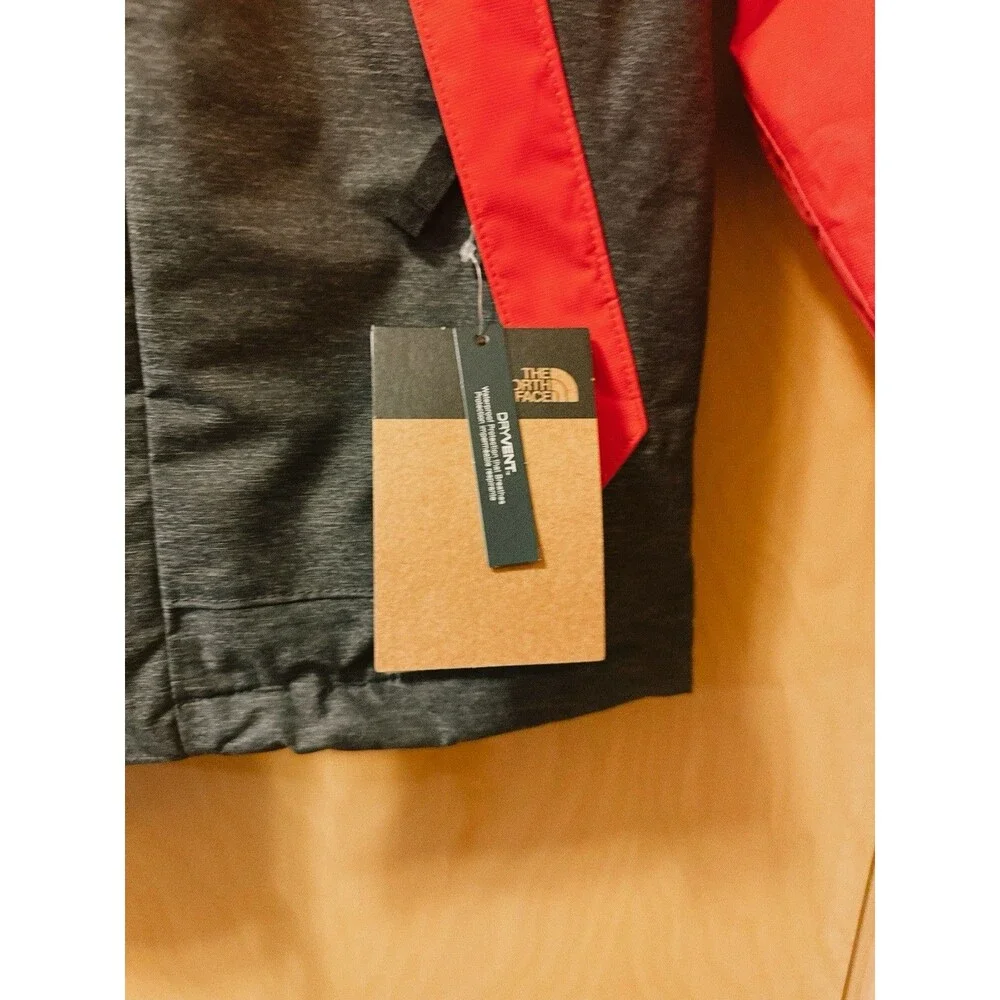 THE NORTH FACE Boy's XS/ Vortex Triclimate Fiery Red NWT